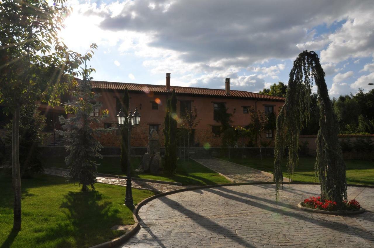 Palacio Del Conde De Rebolledo Villaviciosa de la Ribera Exterior photo